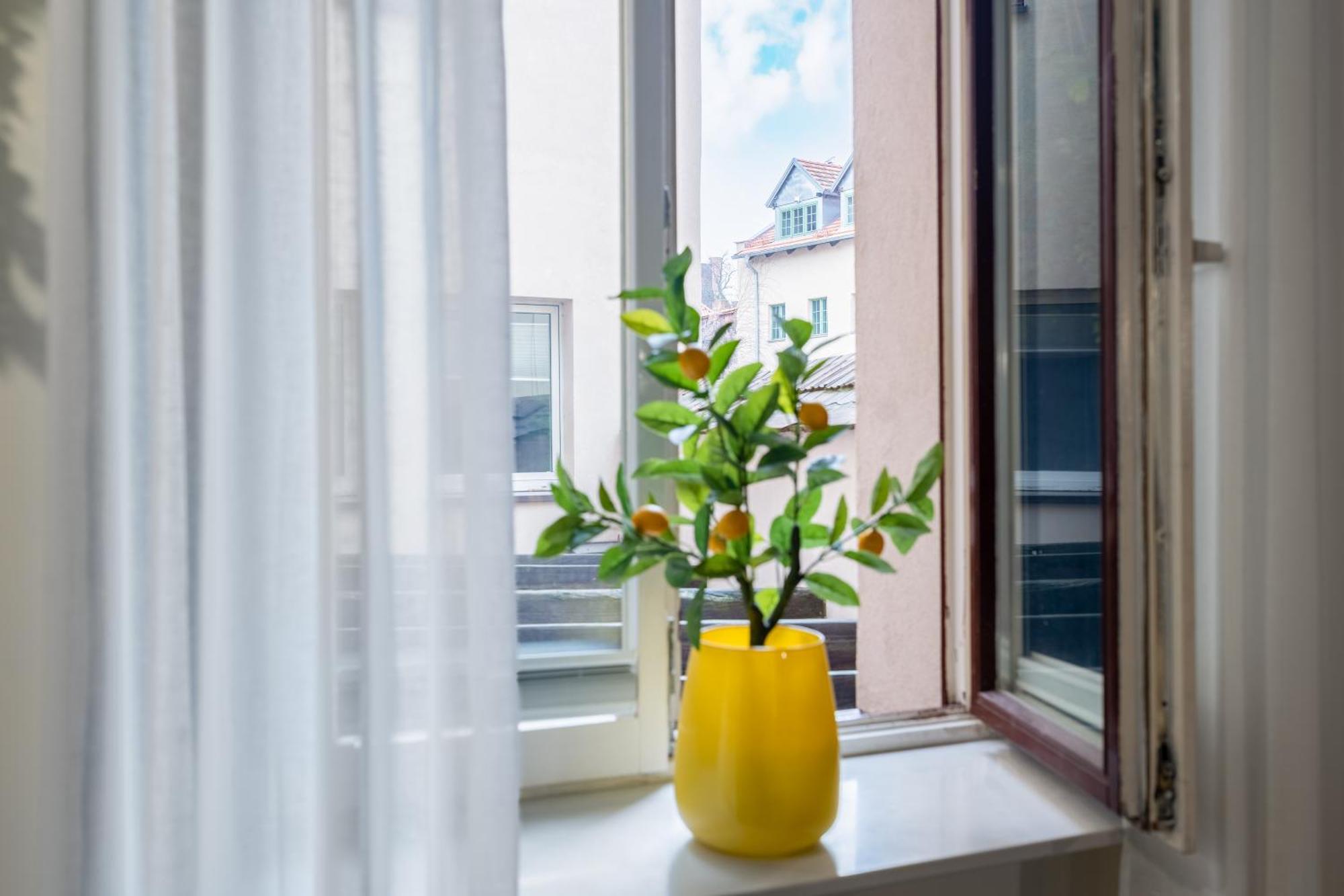 Aparthotel Przy Bulwarze By Rentoom Torun Bagian luar foto