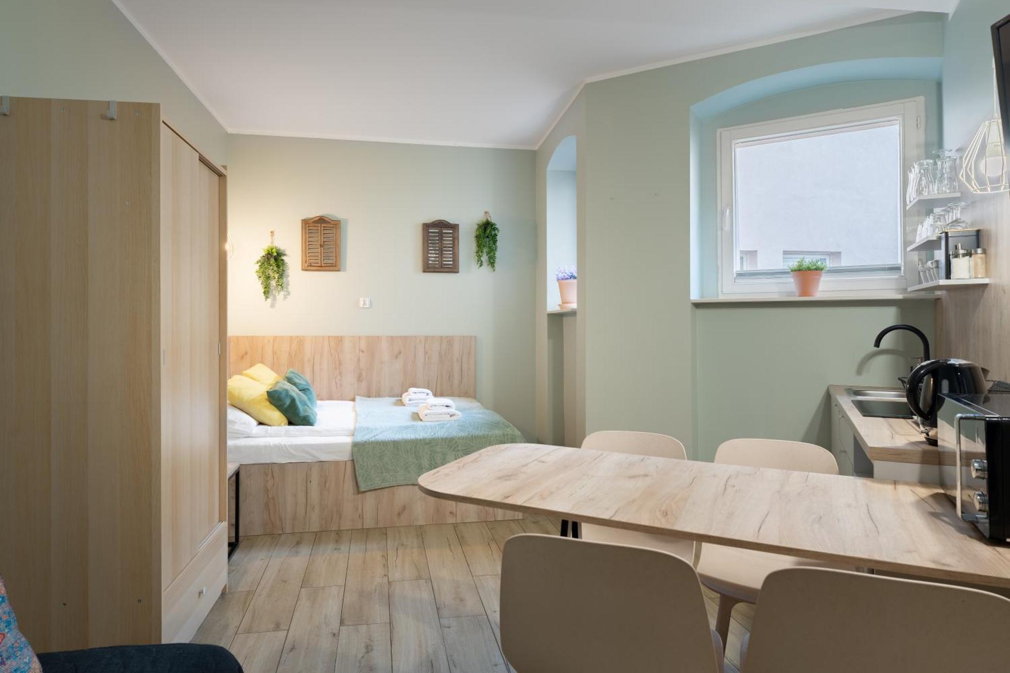 Aparthotel Przy Bulwarze By Rentoom Torun Bagian luar foto
