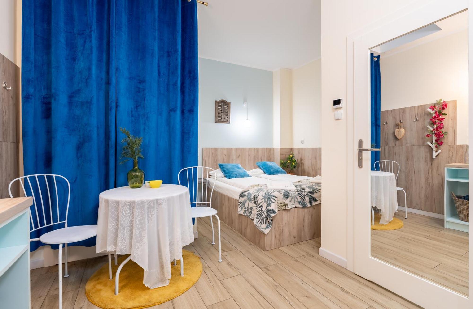 Aparthotel Przy Bulwarze By Rentoom Torun Bagian luar foto